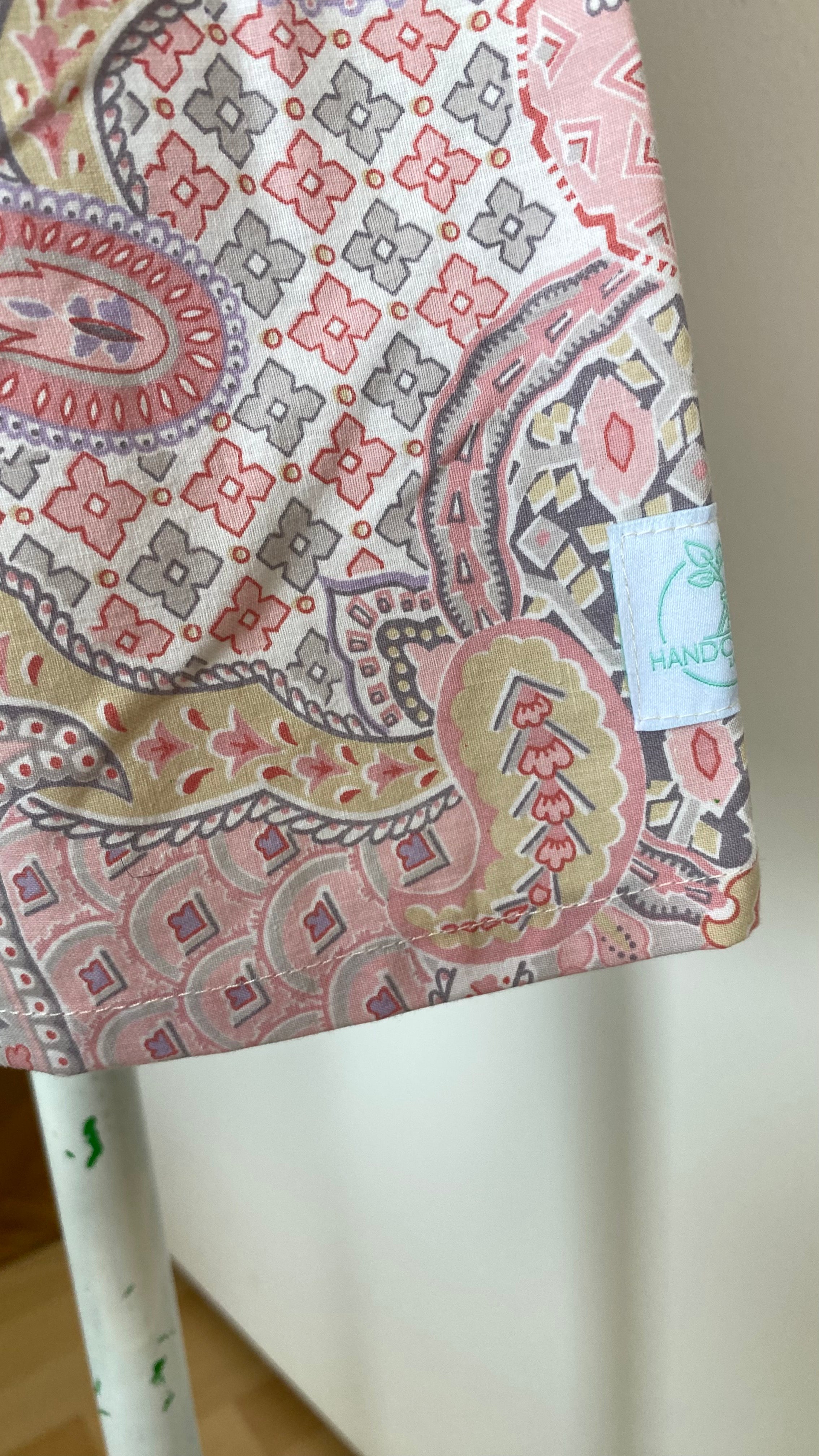 Short • T.S • Short upcyclé pastel à motifs