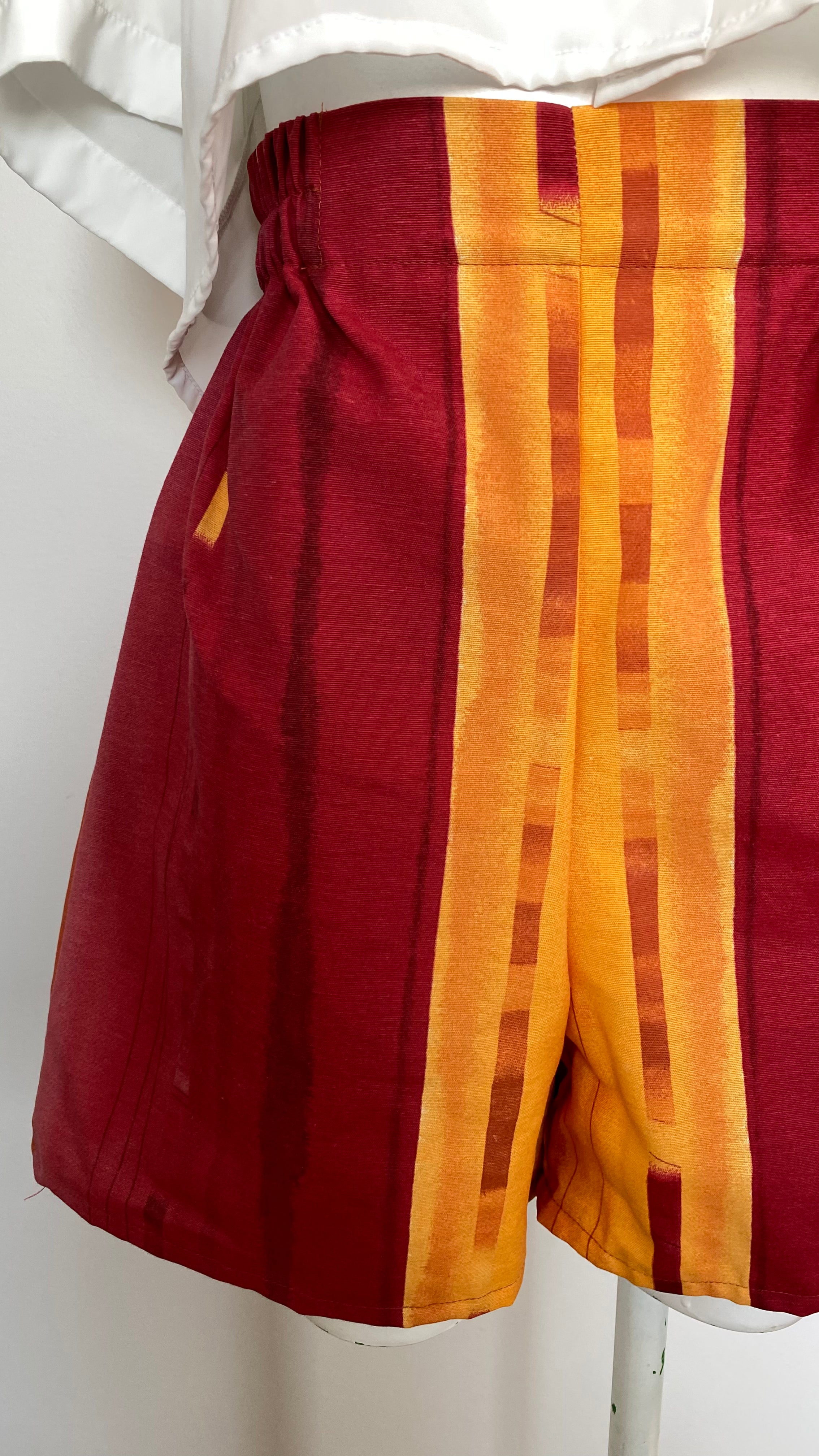 Short • T.S • Short upcyclé rayé orange et bordeaux