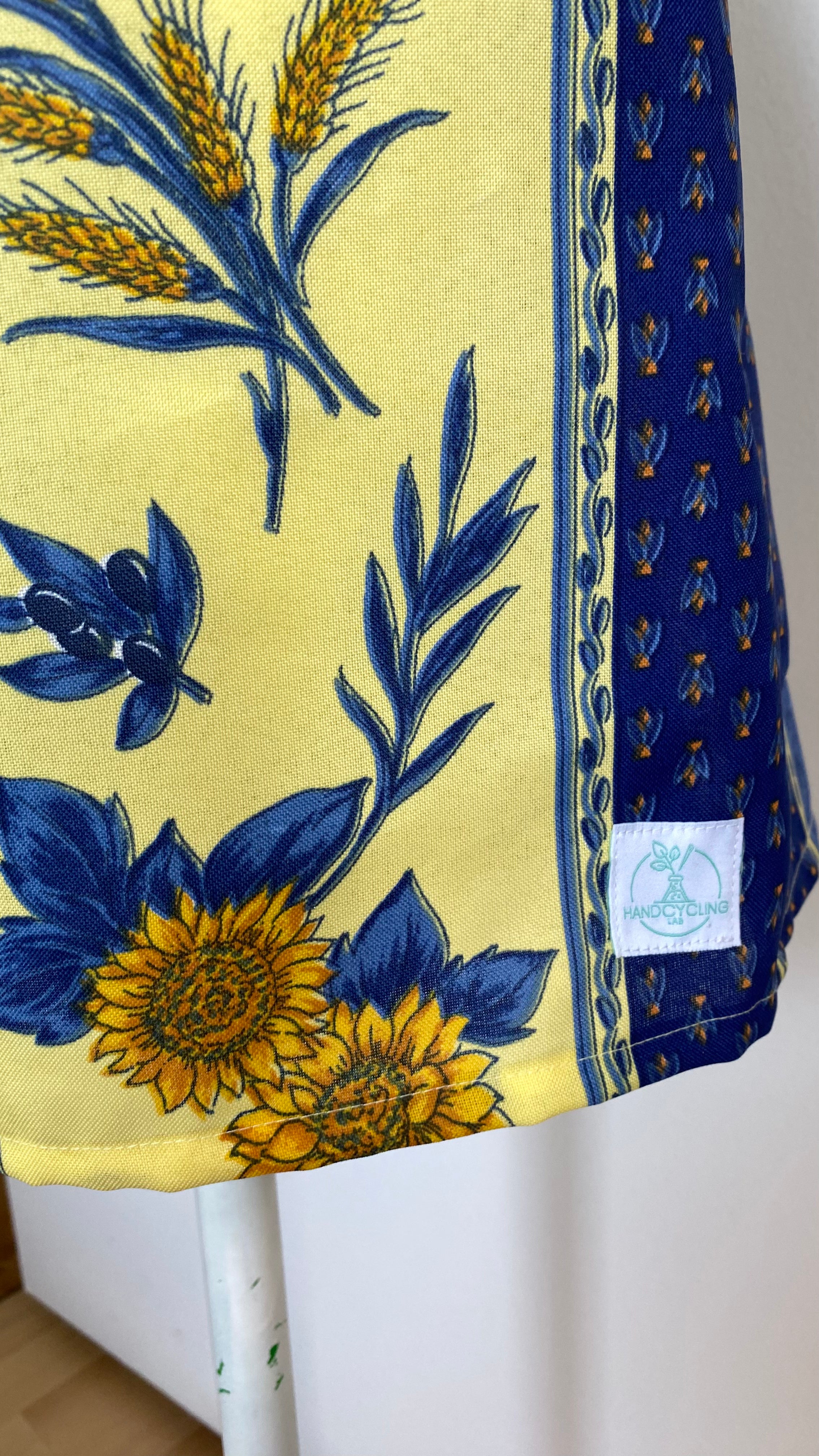 Short • T.M • Short upcyclé porvençal tournesol