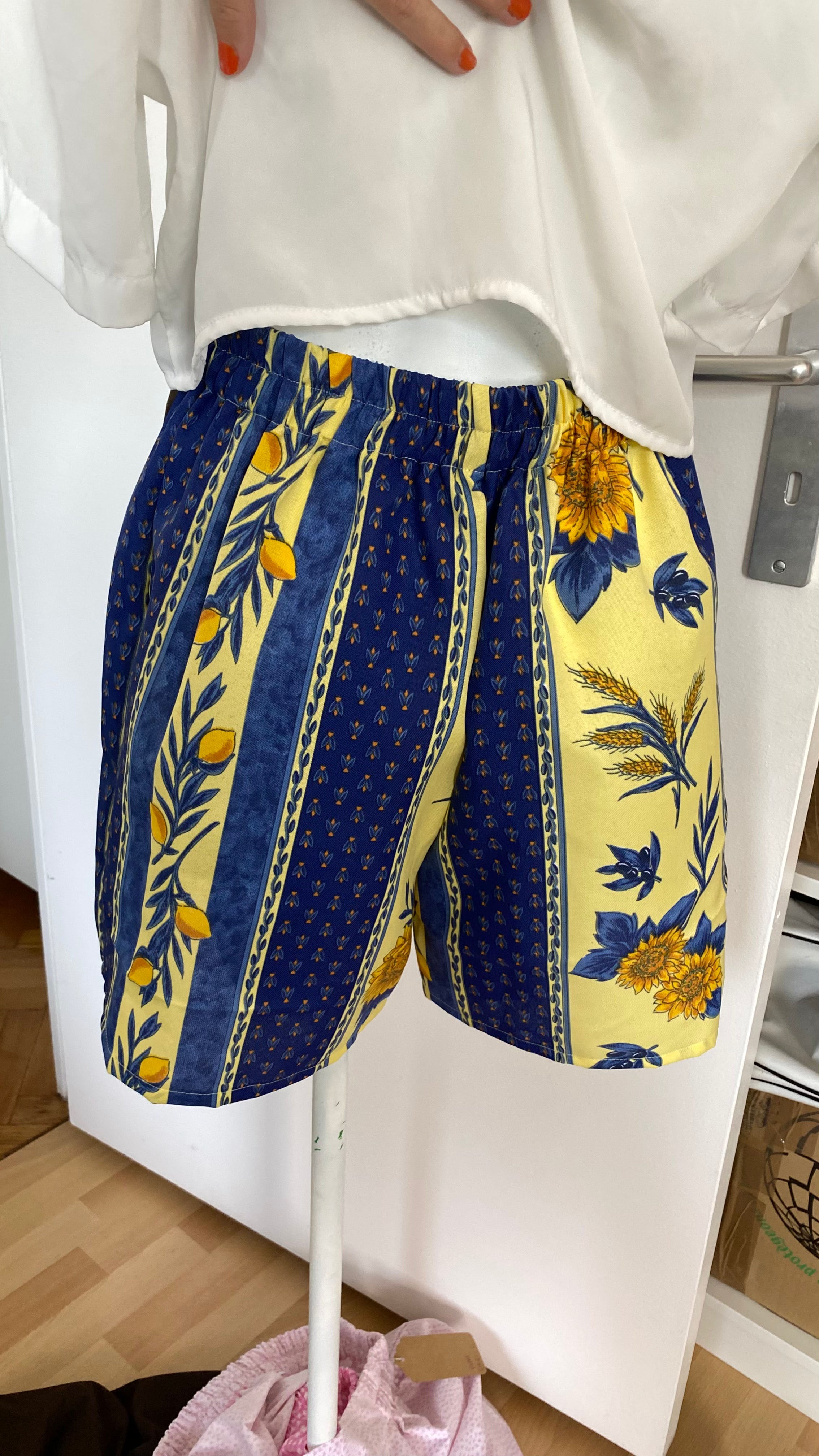 Short • T.M • Short upcyclé porvençal tournesol