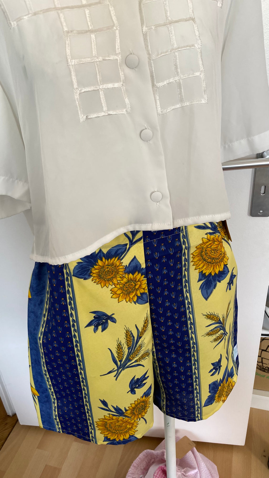 Short • T.M • Short upcyclé porvençal tournesol