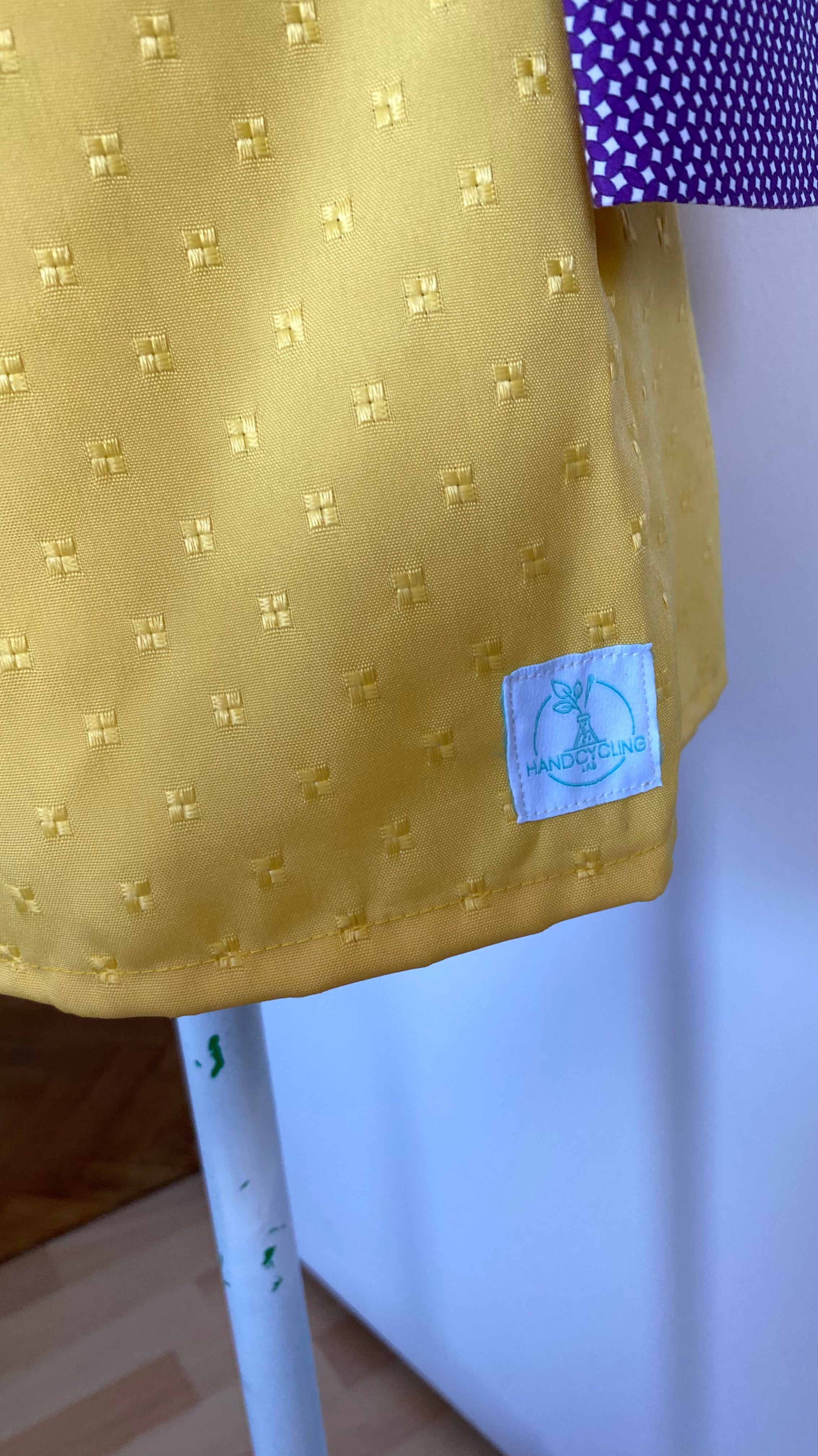 Short • T.S • Short upcyclé jaune à carreaux en relief