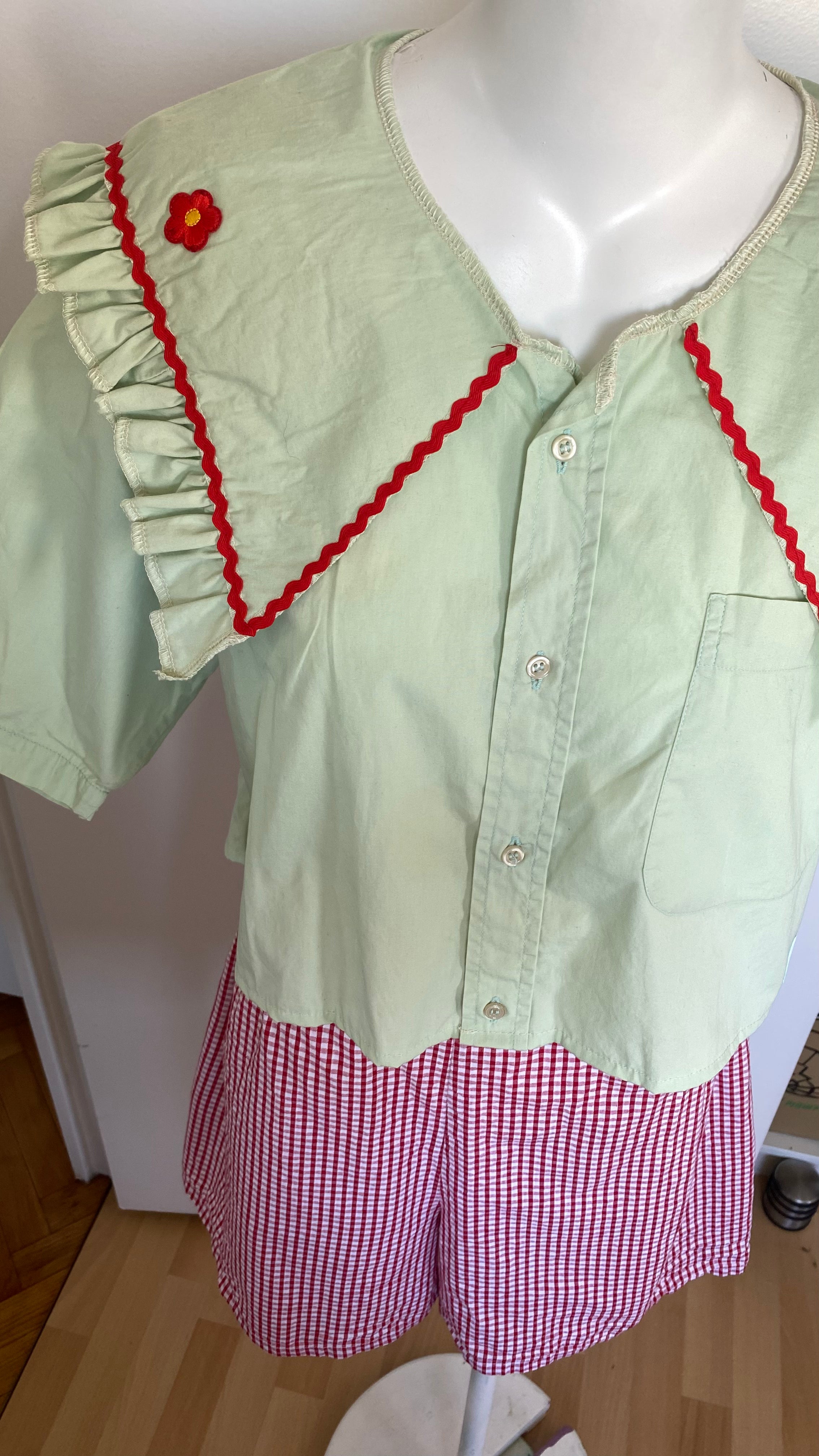 Sweaties • T.34 à 38 • Chemise grand col vert pomme & rouge