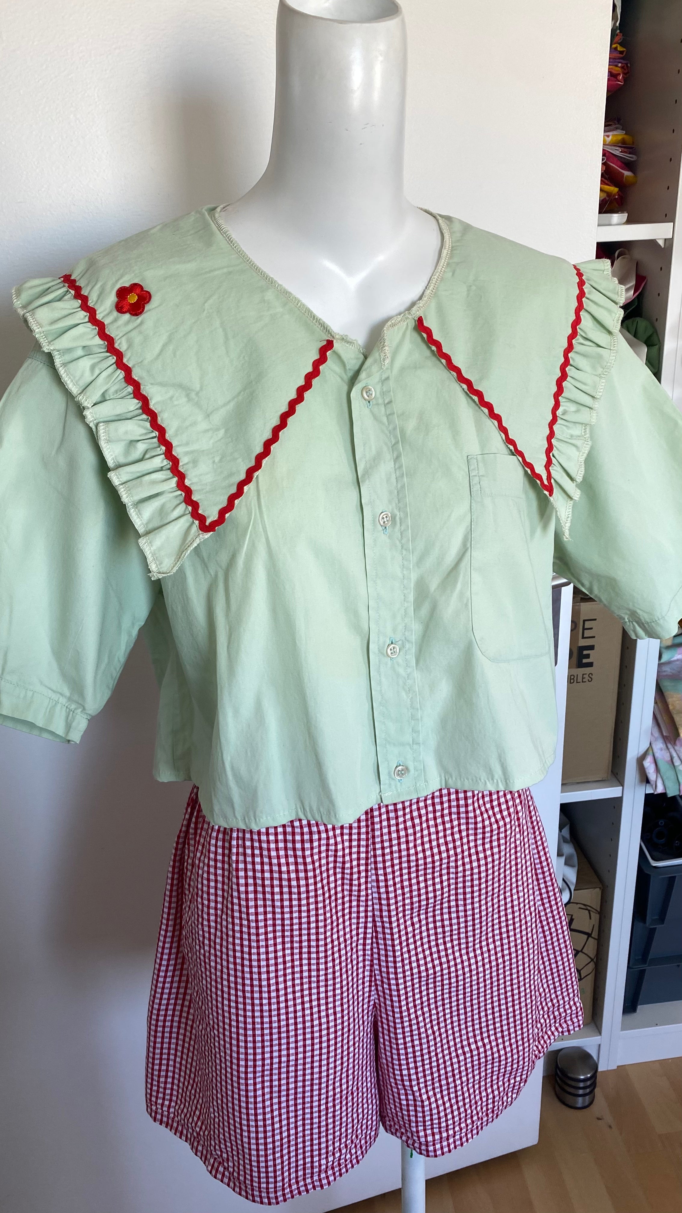 Sweaties • T.34 à 38 • Chemise grand col vert pomme & rouge