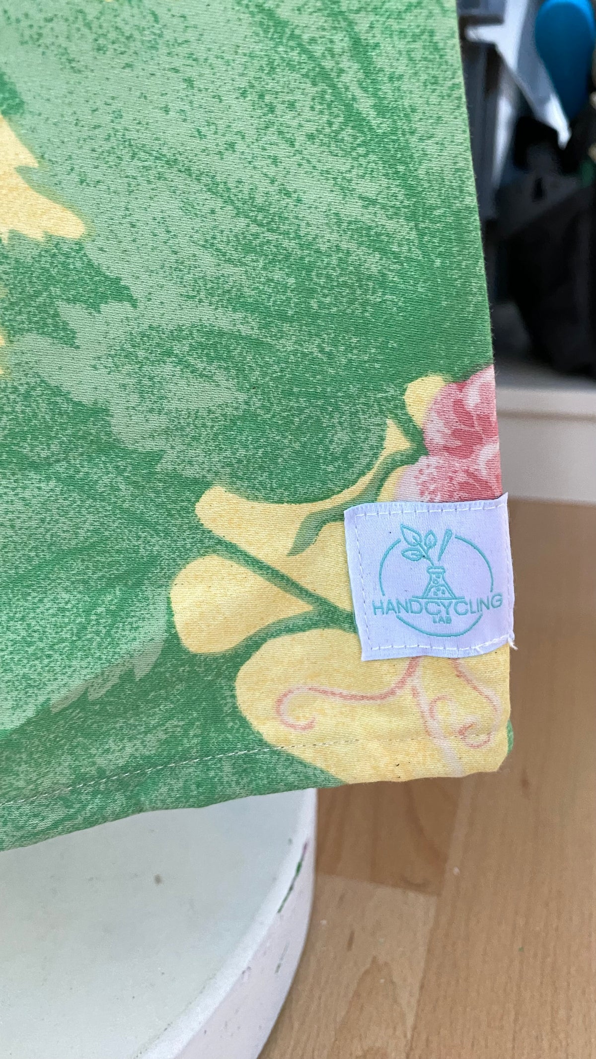 Pants • Taille XS/S • Pantalon upcyclé jaune à motifs