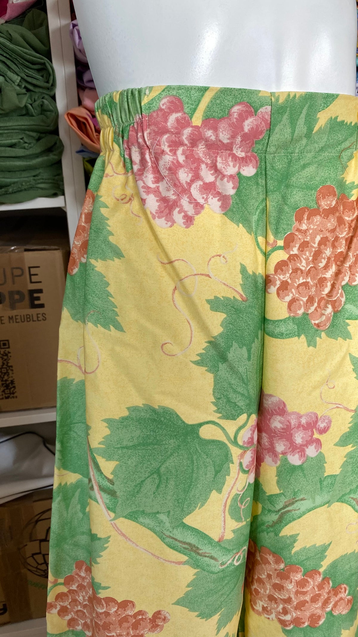 Pants • Taille XS/S • Pantalon upcyclé jaune à motifs