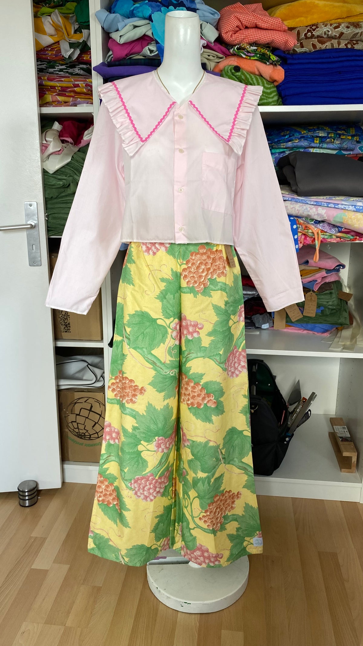 Pants • Taille XS/S • Pantalon upcyclé jaune à motifs