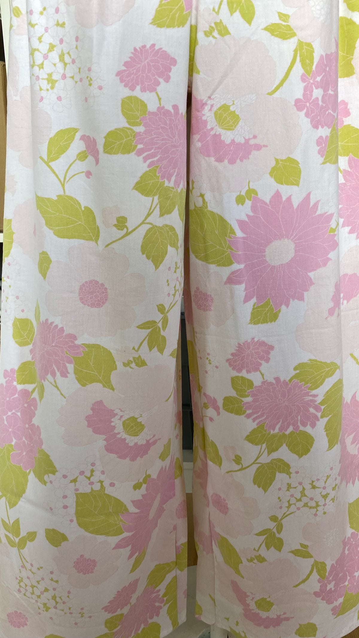 Pants • Taille XS/S & L • Pantalon upcyclé blanc à fleurs